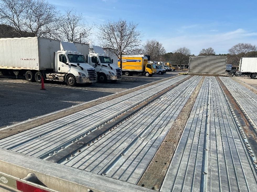 Flatbed Trailer-Semi Trailers-Utility-2018-Trailer-Chesapeake-VA-183,666\n\t\tmiles-$ 28,500 - Image 8