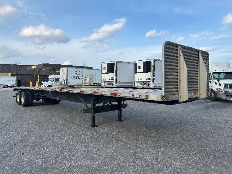 Flatbed Trailer-Semi Trailers-Utility-2018-Trailer-Chesapeake-VA-308,575\n\t\tmiles-$ 28,500 - Image 1