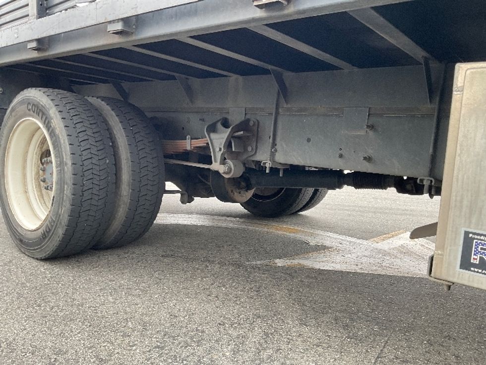 Flatbed Truck-Light and Medium Duty Trucks-Chevrolet-2021-SILVERAD-Fontana-CA-121,231\n\t\tmiles-$ 59,000 - Image 14