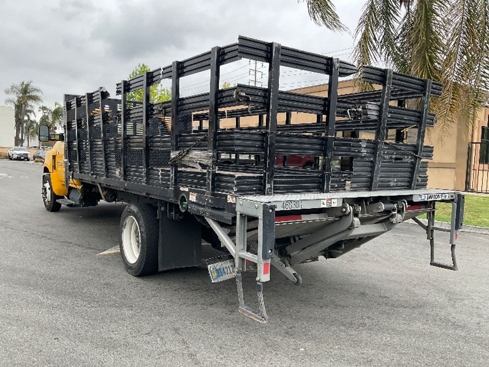 Flatbed Truck-Light and Medium Duty Trucks-Chevrolet-2021-SILVERAD-Fontana-CA-121,231\n\t\tmiles-$ 59,000 - Image 6