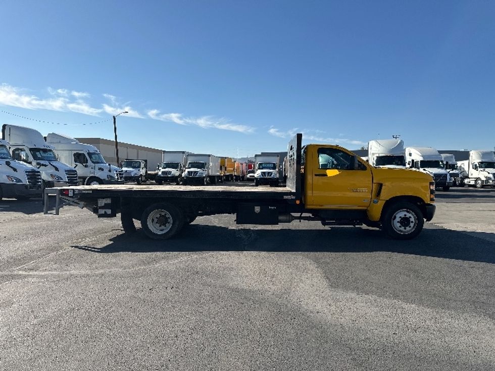 Flatbed Truck-Light and Medium Duty Trucks-Chevrolet-2021-SILVERAD-Phoenix-AZ-36,684\n\t\tmiles-$ 44,250 - Image 15