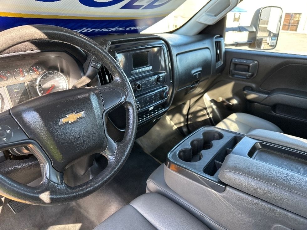 Flatbed Truck-Light and Medium Duty Trucks-Chevrolet-2021-SILVERAD-Phoenix-AZ-36,684\n\t\tmiles-$ 44,250 - Image 17