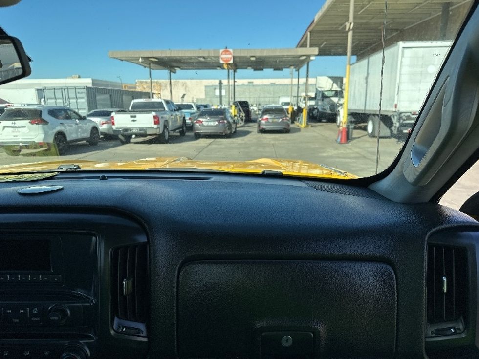 Flatbed Truck-Light and Medium Duty Trucks-Chevrolet-2021-SILVERAD-Phoenix-AZ-36,684\n\t\tmiles-$ 44,250 - Image 21