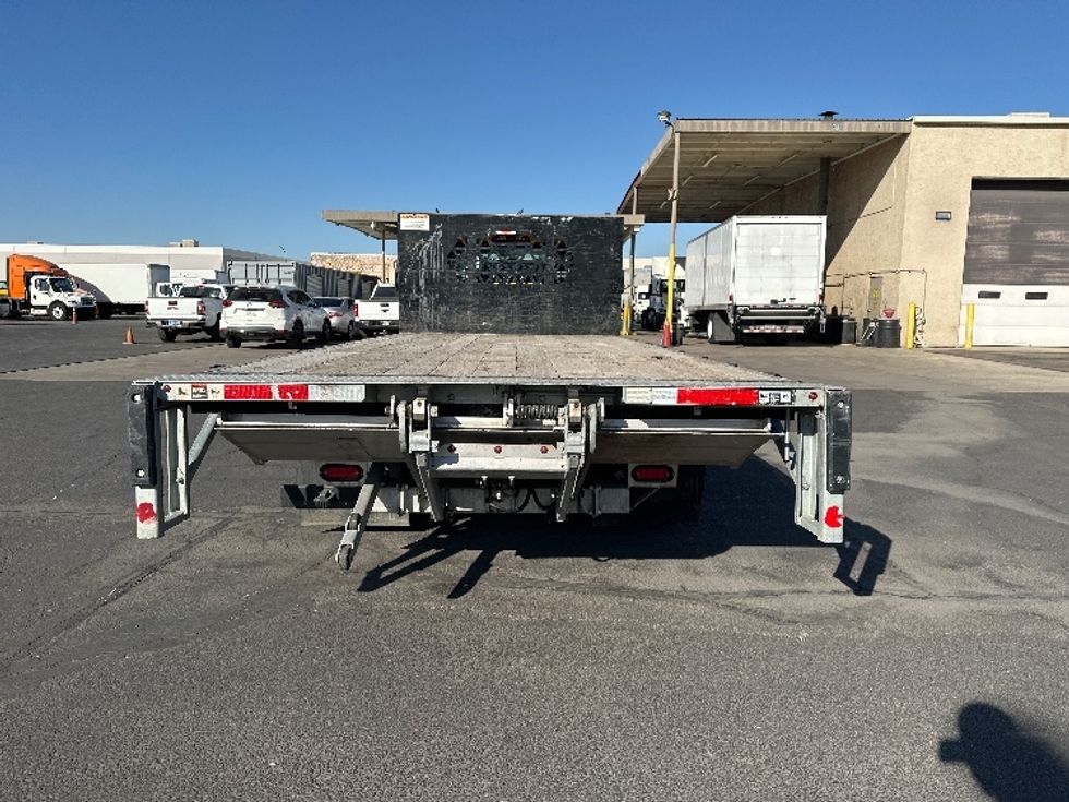 Flatbed Truck-Light and Medium Duty Trucks-Chevrolet-2021-SILVERAD-Phoenix-AZ-36,684\n\t\tmiles-$ 44,250 - Image 8