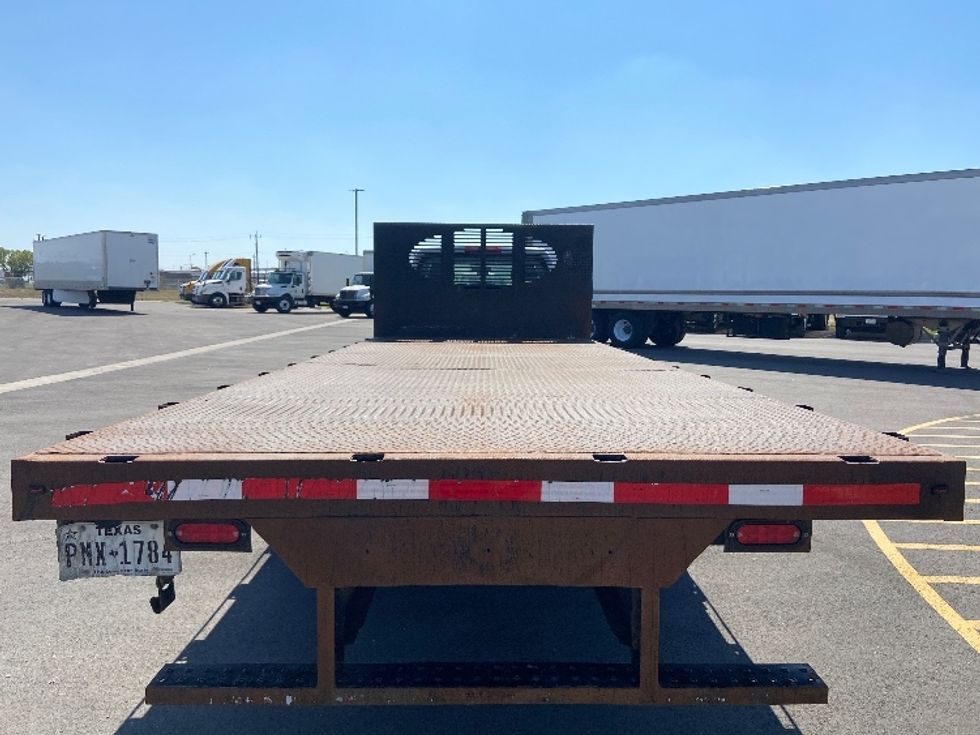 Flatbed Truck-Light and Medium Duty Trucks-Chevrolet-2021-SILVERAD-San Antonio-TX-136,151\n\t\tmiles-$ 36,000 - Image 7