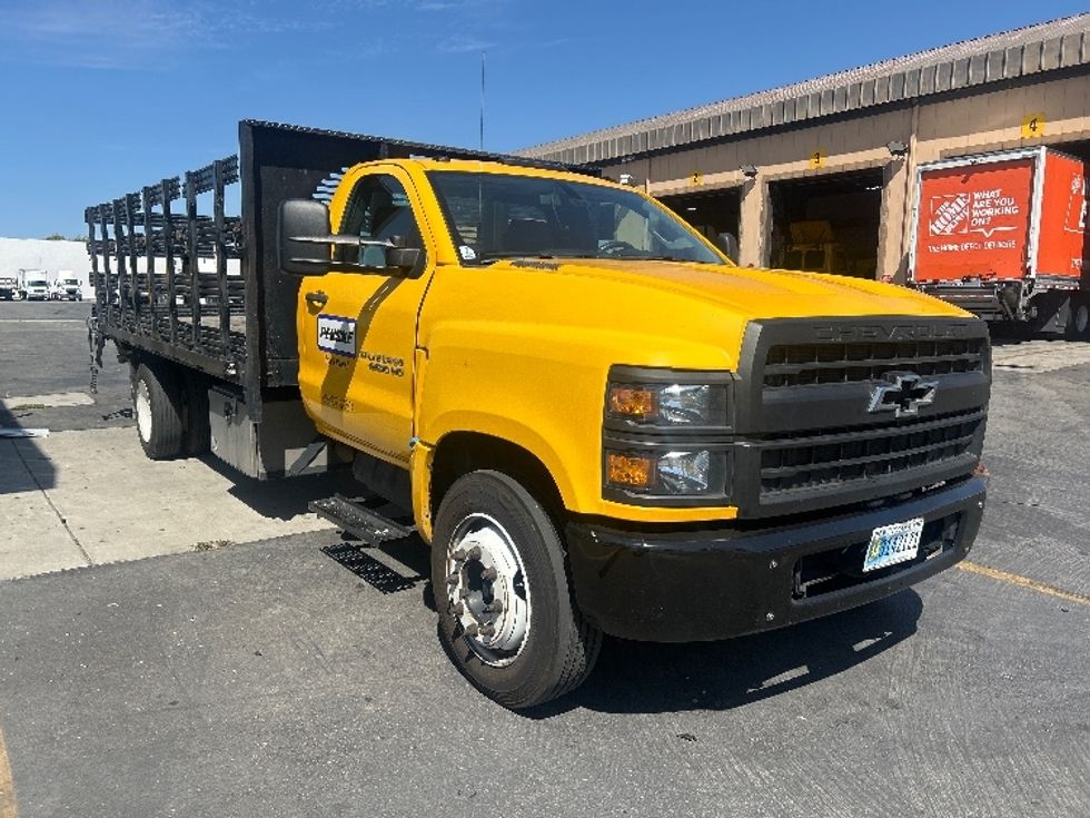 Flatbed Truck-Light and Medium Duty Trucks-Chevrolet-2021-SILVERAD-Torrance-CA-165,666\n\t\tmiles-$ 27,250 - Image 1