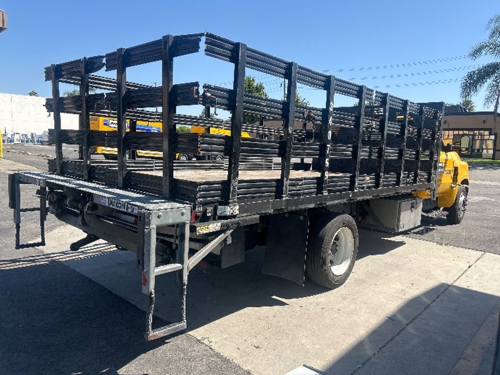 Flatbed Truck-Light and Medium Duty Trucks-Chevrolet-2021-SILVERAD-Torrance-CA-165,666\n\t\tmiles-$ 27,250 - Image 13