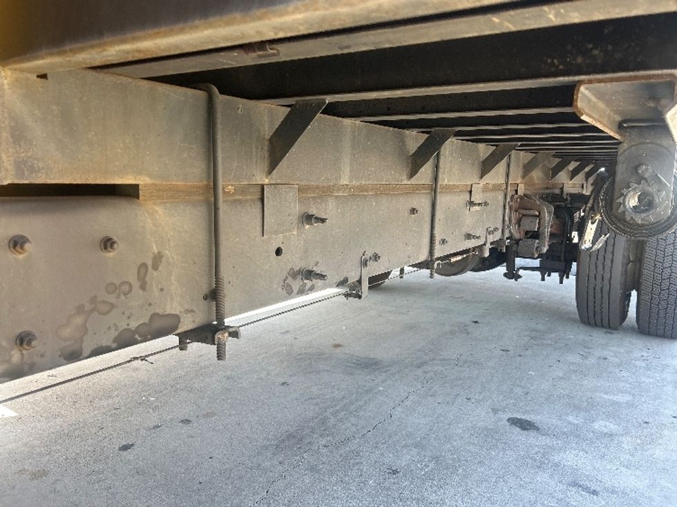 Flatbed Truck-Light and Medium Duty Trucks-Chevrolet-2021-SILVERAD-Torrance-CA-165,666\n\t\tmiles-$ 27,250 - Image 5