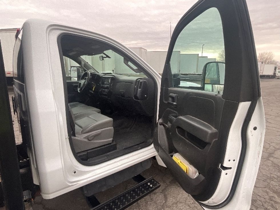 Flatbed Truck-Light and Medium Duty Trucks-Chevrolet-2021-SILVERAD-West Valley City-UT-57,185\n\t\tmiles-$ 42,750 - Image 20