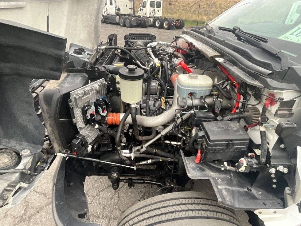 Flatbed Truck-Light and Medium Duty Trucks-Chevrolet-2021-SILVERAD-West Valley City-UT-57,185\n\t\tmiles-$ 42,750 - Image 24