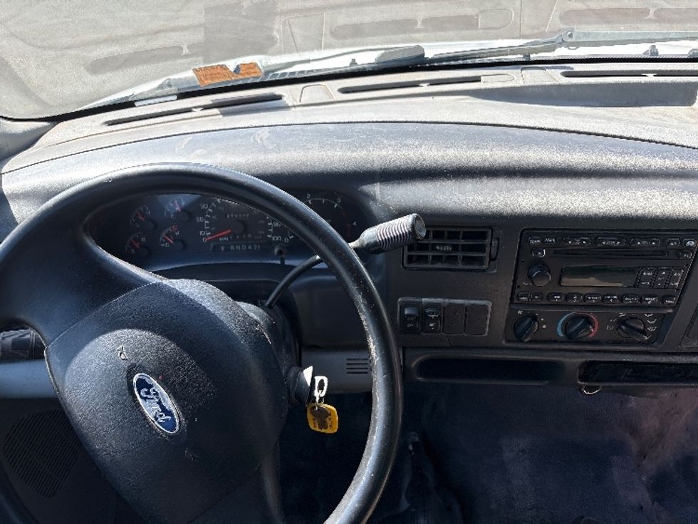 Flatbed Truck-Light and Medium Duty Trucks-Ford-2007-F650-Medley-FL-279,363\n\t\tmiles-$ 6,000 - Image 13