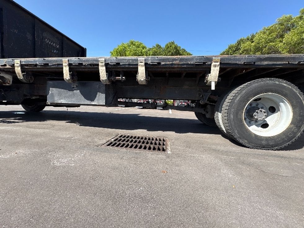 Flatbed Truck-Light and Medium Duty Trucks-Ford-2007-F650-Medley-FL-279,363\n\t\tmiles-$ 6,000 - Image 5