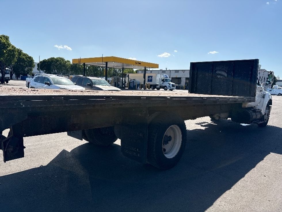 Flatbed Truck-Light and Medium Duty Trucks-Ford-2007-F650-Medley-FL-279,363\n\t\tmiles-$ 6,000 - Image 8