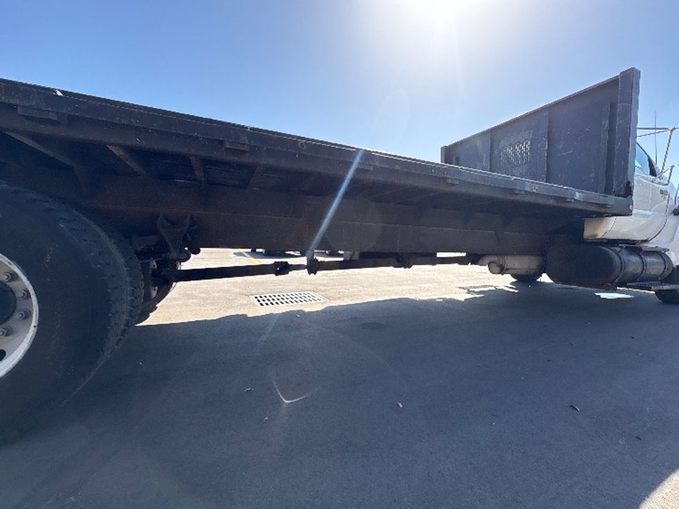 Flatbed Truck-Light and Medium Duty Trucks-Ford-2007-F650-Medley-FL-279,363\n\t\tmiles-$ 6,000 - Image 9
