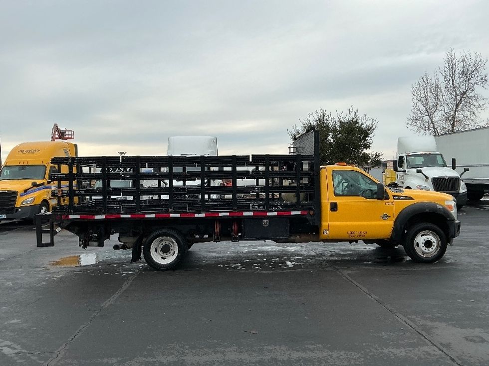 Flatbed Truck-Light and Medium Duty Trucks-Ford-2012-F450-Sacramento-CA-113,677\n\t\tmiles-$ 33,000 - Image 13