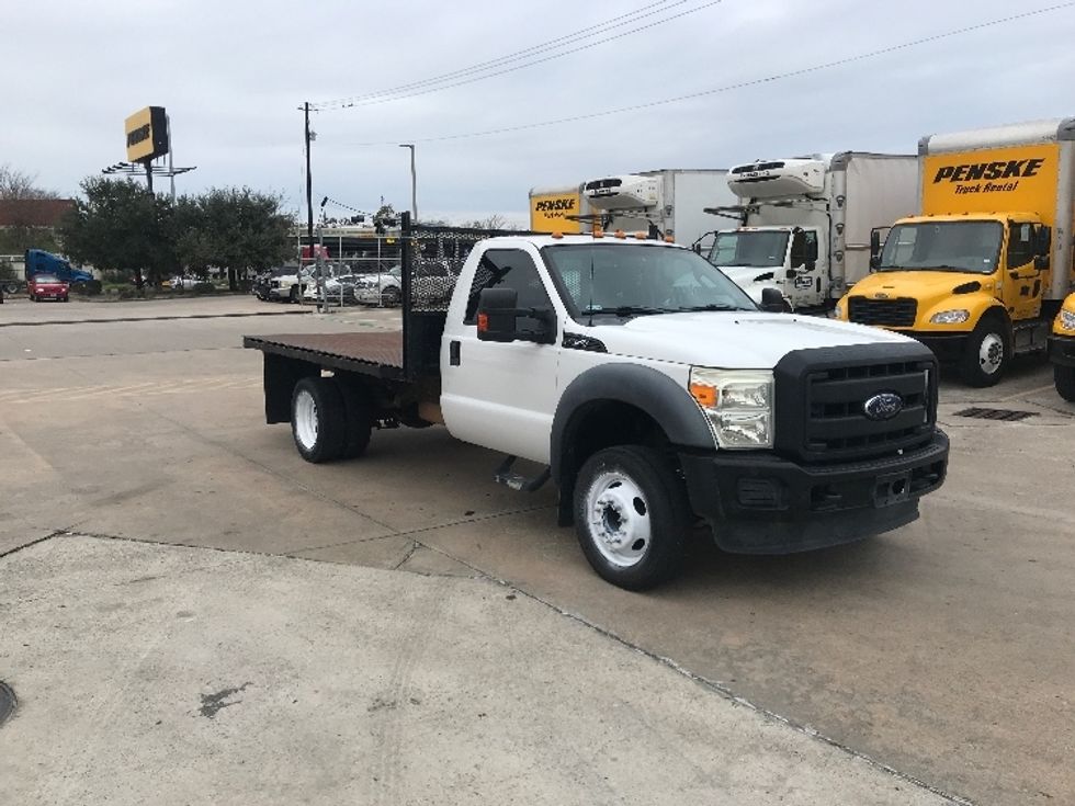 Flatbed Truck-Light and Medium Duty Trucks-Ford-2016-F550-Houston-TX-94,570\n\t\tmiles-$ 33,500 - Image 1