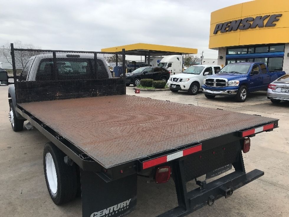 Flatbed Truck-Light and Medium Duty Trucks-Ford-2016-F550-Houston-TX-94,570\n\t\tmiles-$ 33,500 - Image 11