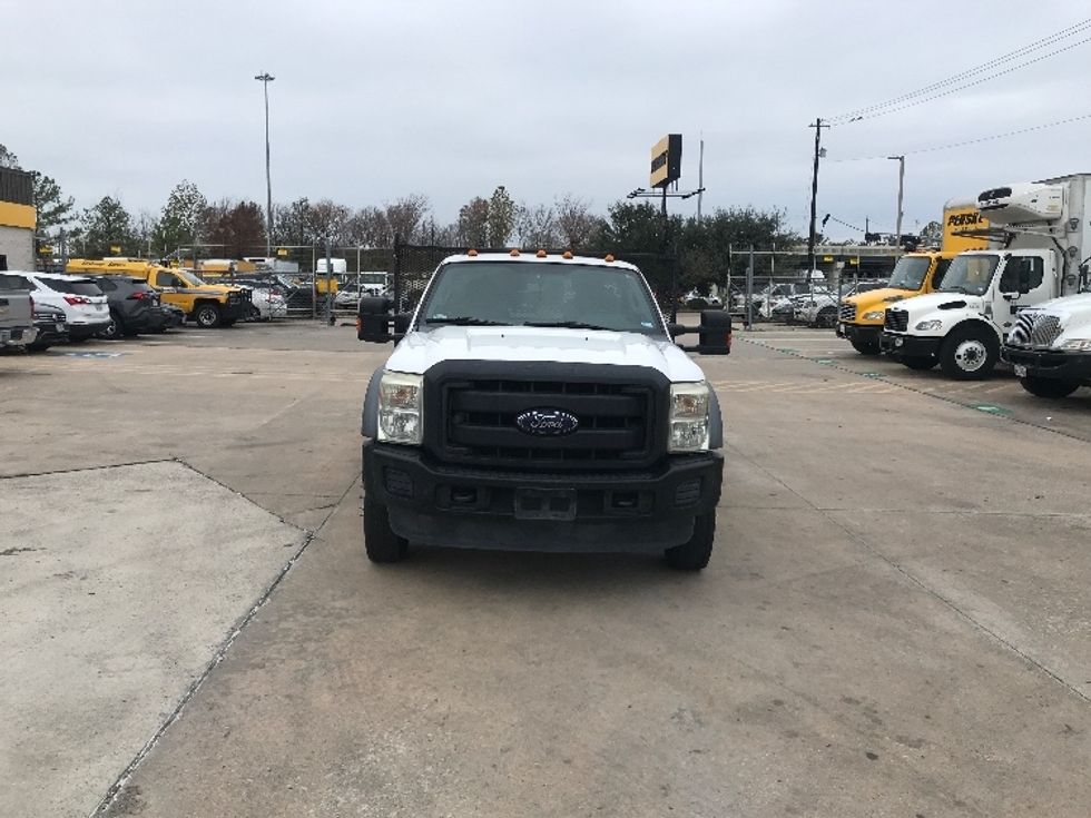 Flatbed Truck-Light and Medium Duty Trucks-Ford-2016-F550-Houston-TX-94,570\n\t\tmiles-$ 33,500 - Image 2