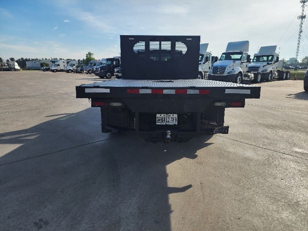 Flatbed Truck-Light and Medium Duty Trucks-Ford-2017-F350-Elkhart-IN-186,411\n\t\tmiles-$ 37,250 - Image 7