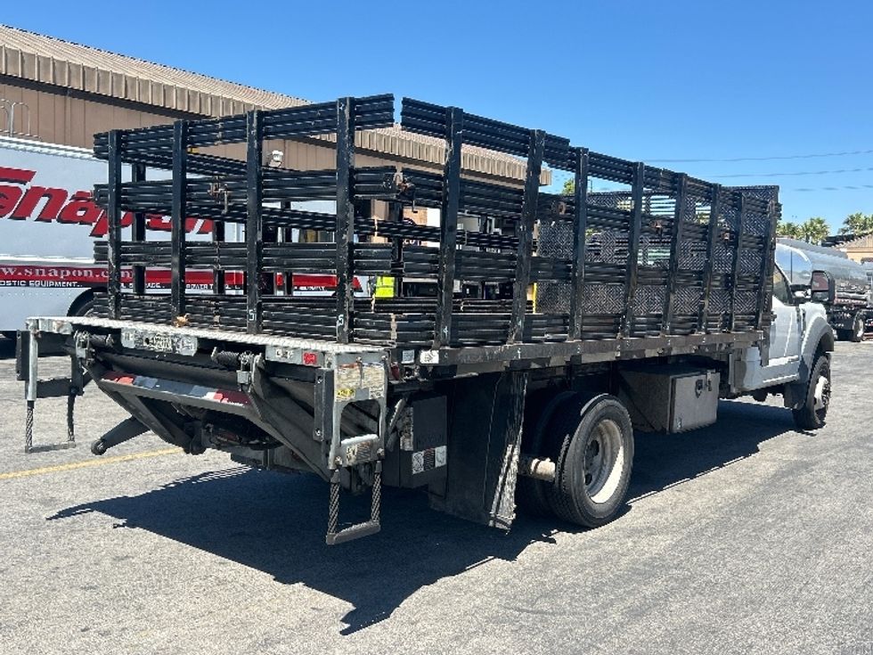 Flatbed Truck-Light and Medium Duty Trucks-Ford-2017-F450-Torrance-CA-112,814\n\t\tmiles-$ 33,000 - Image 13