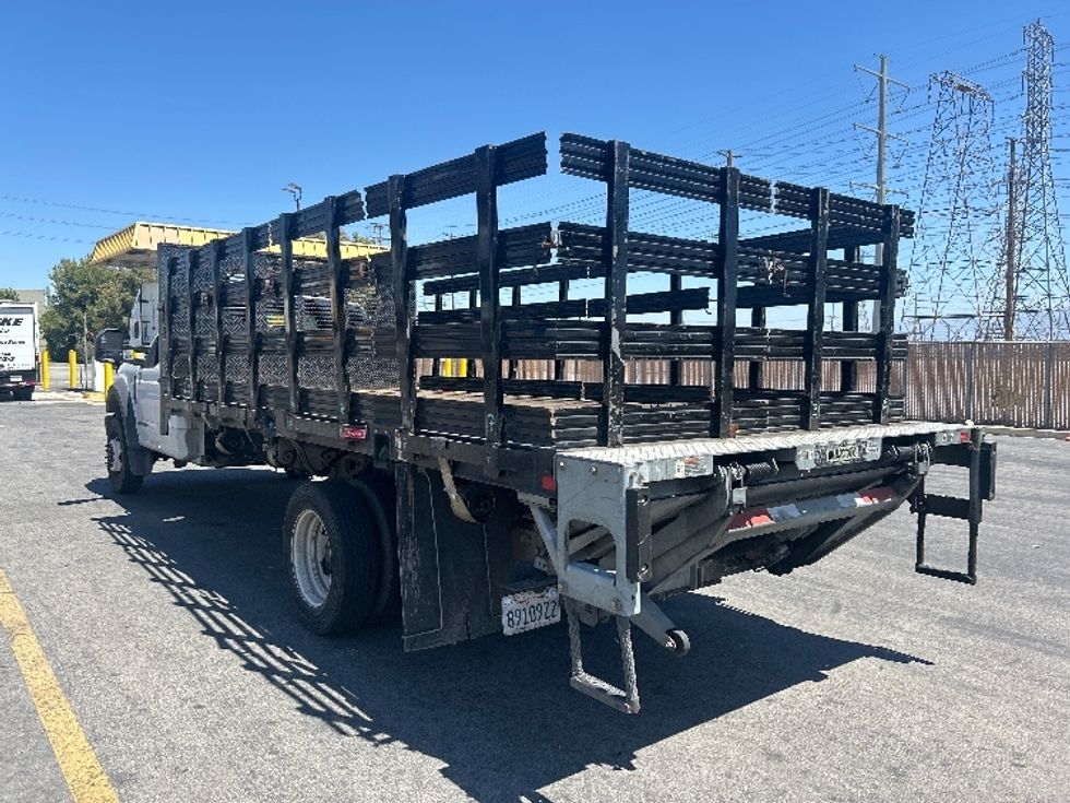 Flatbed Truck-Light and Medium Duty Trucks-Ford-2017-F450-Torrance-CA-112,814\n\t\tmiles-$ 33,000 - Image 6