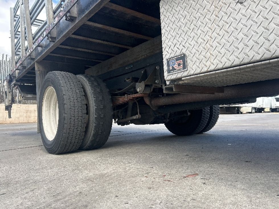 Flatbed Truck-Light and Medium Duty Trucks-Ford-2018-F450-Fontana-CA-102,611\n\t\tmiles-$ 32,250 - Image 14