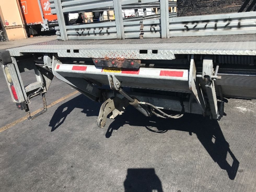 Flatbed Truck-Light and Medium Duty Trucks-Ford-2018-F450-La Mirada-CA-116,588\n\t\tmiles-$ 31,000 - Image 26
