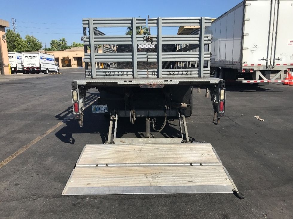 Flatbed Truck-Light and Medium Duty Trucks-Ford-2018-F450-La Mirada-CA-116,588\n\t\tmiles-$ 31,000 - Image 9