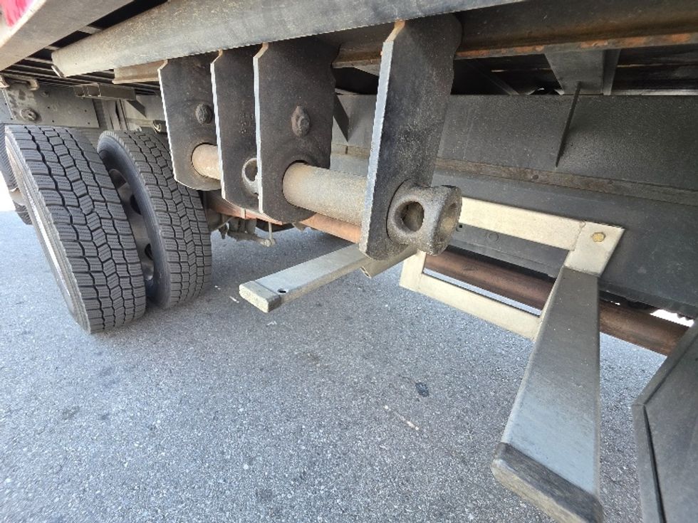 Flatbed Truck-Light and Medium Duty Trucks-Ford-2018-F550-Torrance-CA-134,919\n\t\tmiles-$ 38,500 - Image 14