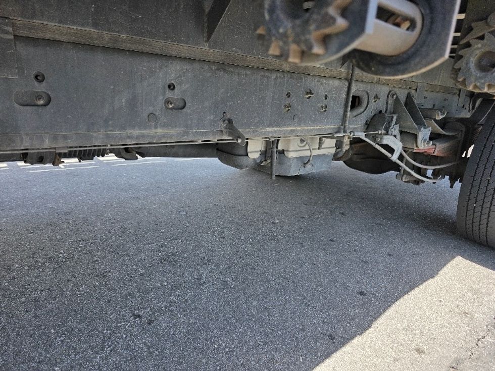 Flatbed Truck-Light and Medium Duty Trucks-Ford-2018-F550-Torrance-CA-134,919\n\t\tmiles-$ 38,500 - Image 5