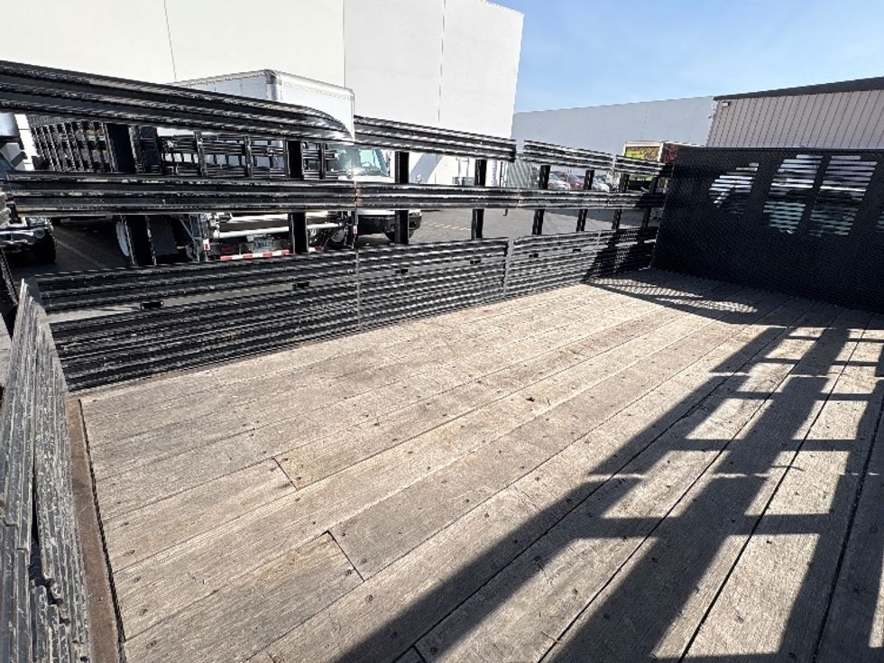 Flatbed Truck-Light and Medium Duty Trucks-Ford-2018-F550-Torrance-CA-150,029\n\t\tmiles-$ 37,500 - Image 11