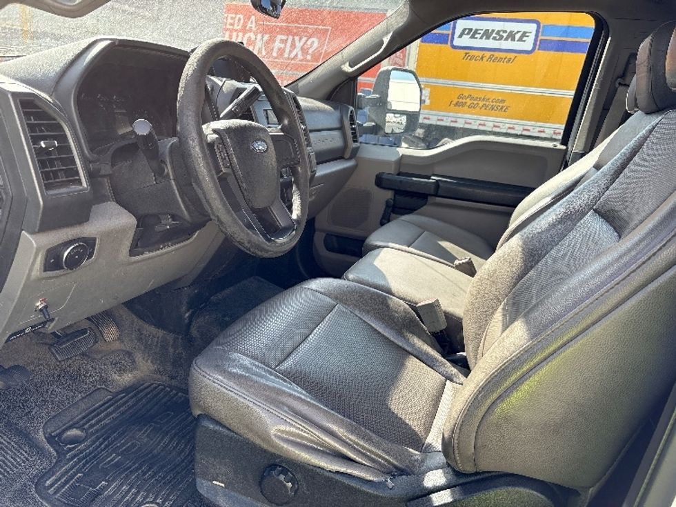 Flatbed Truck-Light and Medium Duty Trucks-Ford-2018-F550-Torrance-CA-150,029\n\t\tmiles-$ 37,500 - Image 17