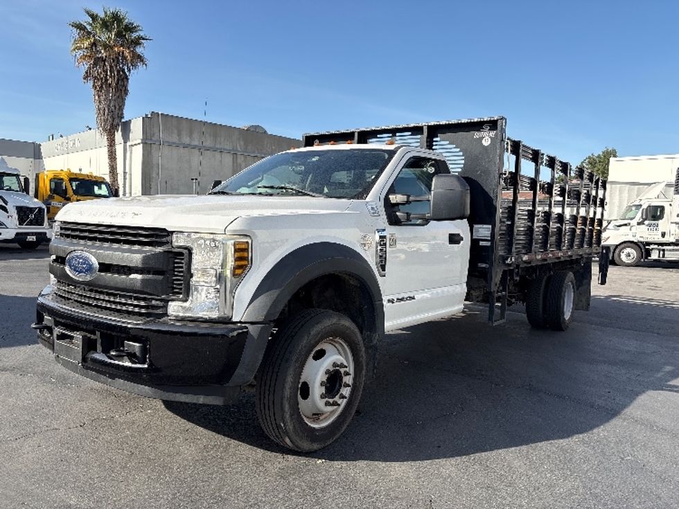 Flatbed Truck-Light and Medium Duty Trucks-Ford-2018-F550-Torrance-CA-150,029\n\t\tmiles-$ 37,500 - Image 3