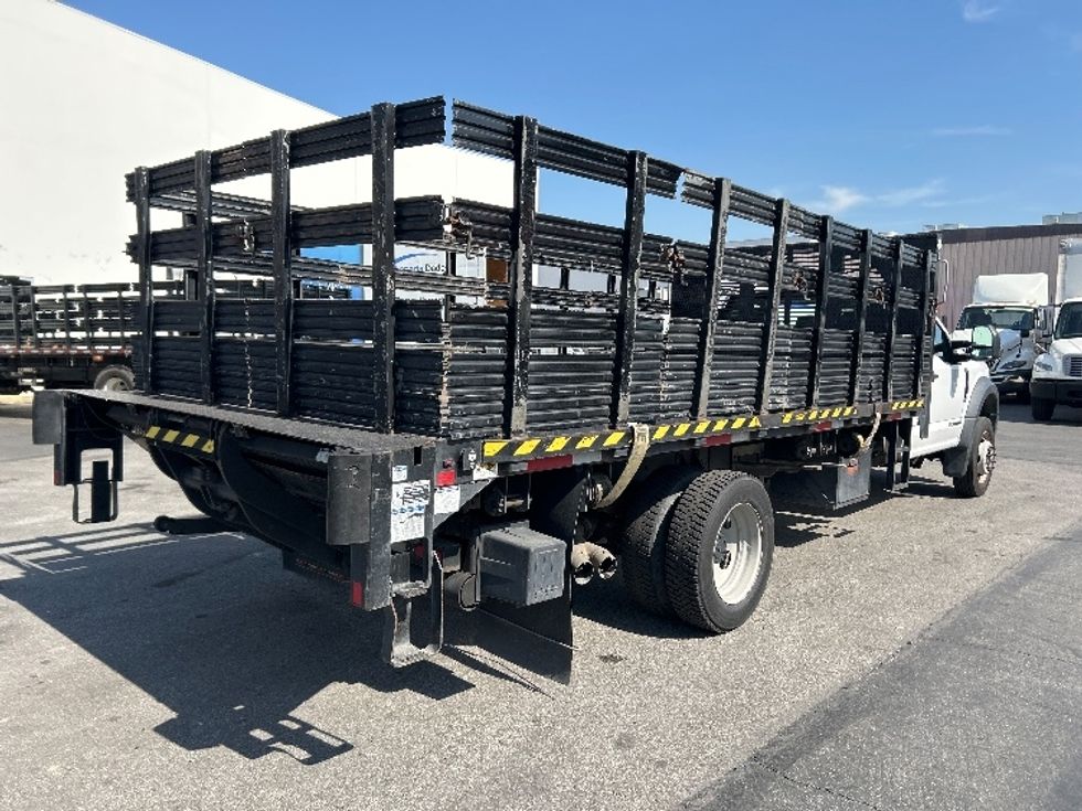 Flatbed Truck-Light and Medium Duty Trucks-Ford-2018-F550-Torrance-CA-150,992\n\t\tmiles-$ 36,750 - Image 13