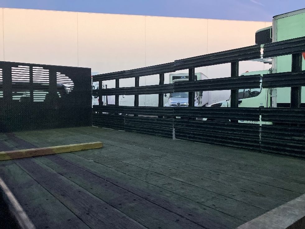 Flatbed Truck-Light and Medium Duty Trucks-Ford-2018-F550-Torrance-CA-177,791\n\t\tmiles-$ 35,500 - Image 11