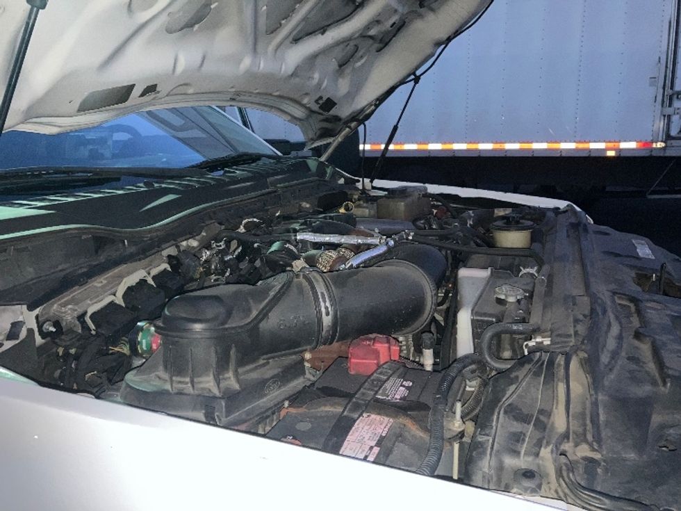 Flatbed Truck-Light and Medium Duty Trucks-Ford-2018-F550-Torrance-CA-177,791\n\t\tmiles-$ 35,500 - Image 19