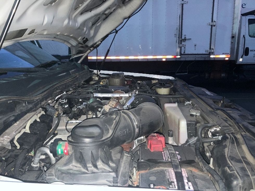 Flatbed Truck-Light and Medium Duty Trucks-Ford-2018-F550-Torrance-CA-177,791\n\t\tmiles-$ 35,500 - Image 20