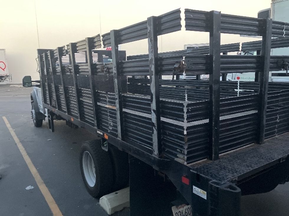 Flatbed Truck-Light and Medium Duty Trucks-Ford-2018-F550-Torrance-CA-177,791\n\t\tmiles-$ 35,500 - Image 5