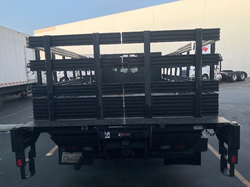 Flatbed Truck-Light and Medium Duty Trucks-Ford-2018-F550-Torrance-CA-177,791\n\t\tmiles-$ 35,500 - Image 7