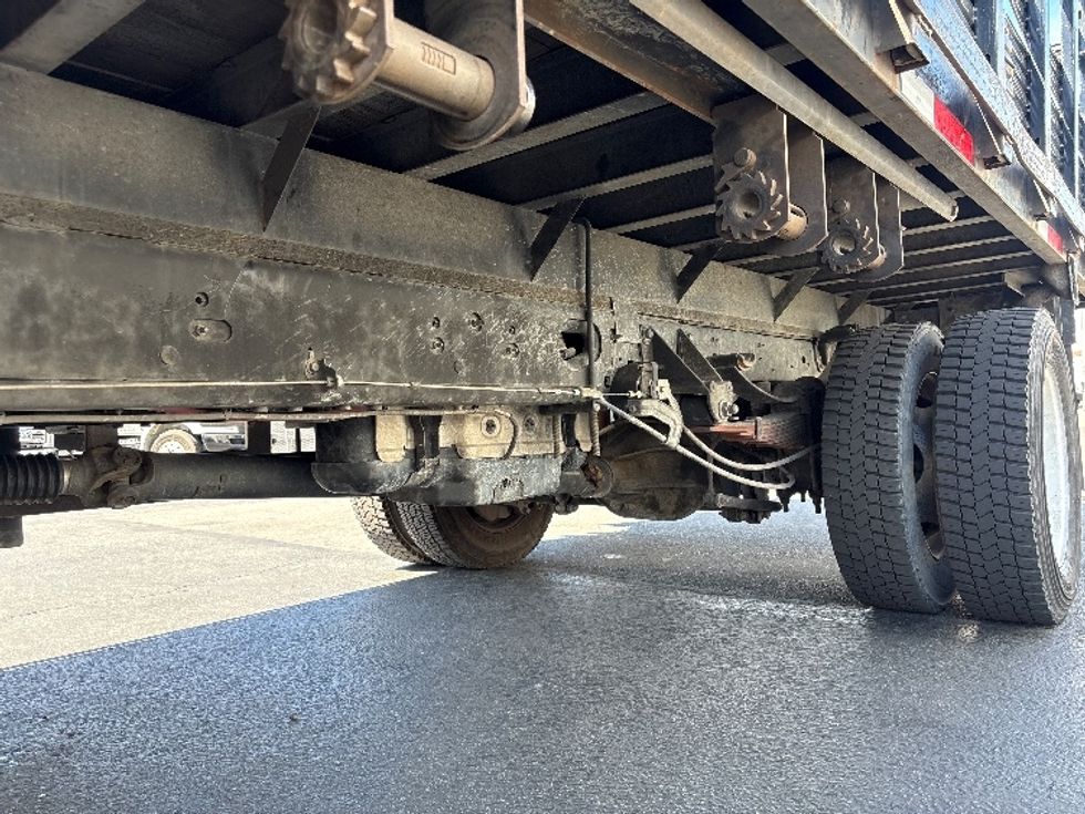 Flatbed Truck-Light and Medium Duty Trucks-Ford-2018-F550-Torrance-CA-193,607\n\t\tmiles-$ 29,750 - Image 5