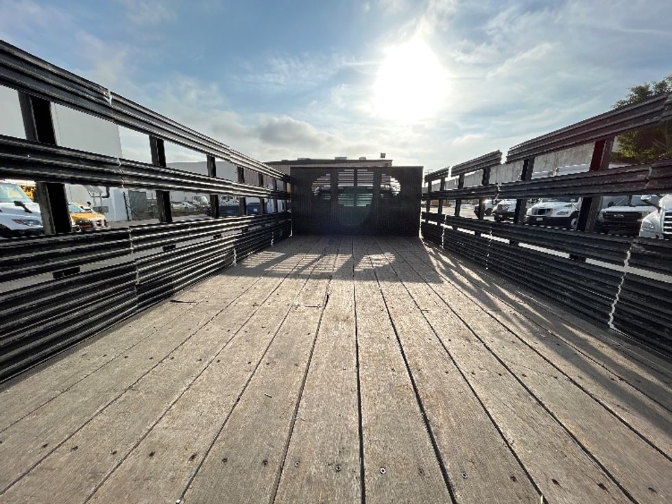Flatbed Truck-Light and Medium Duty Trucks-Ford-2018-F550-Torrance-CA-219,129\n\t\tmiles-$ 26,750 - Image 8
