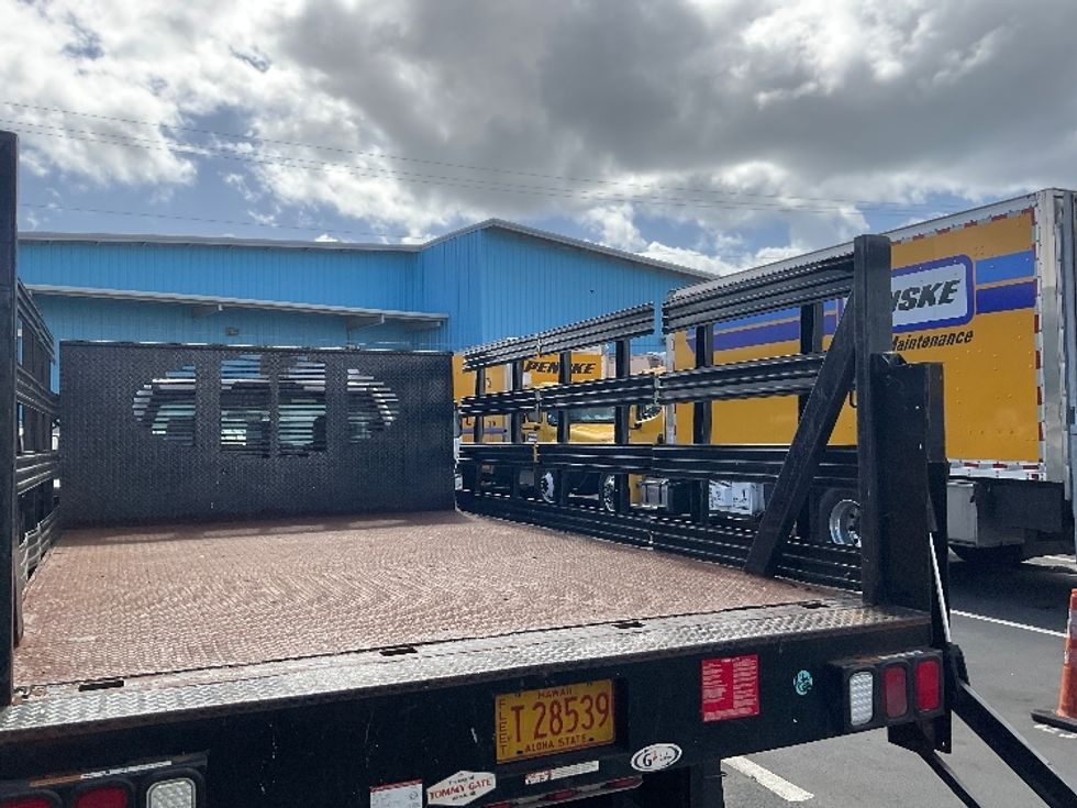 Flatbed Truck-Light and Medium Duty Trucks-Ford-2019-F350-Torrance-CA-38,158\n\t\tmiles-$ 36,000 - Image 12