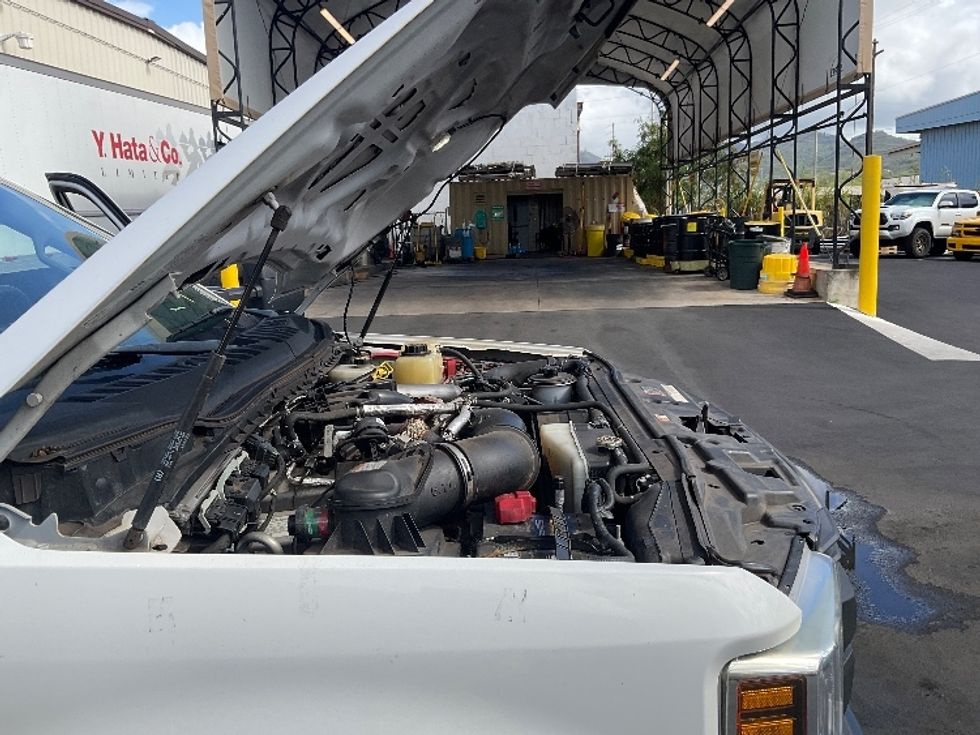 Flatbed Truck-Light and Medium Duty Trucks-Ford-2019-F350-Torrance-CA-38,158\n\t\tmiles-$ 36,000 - Image 23