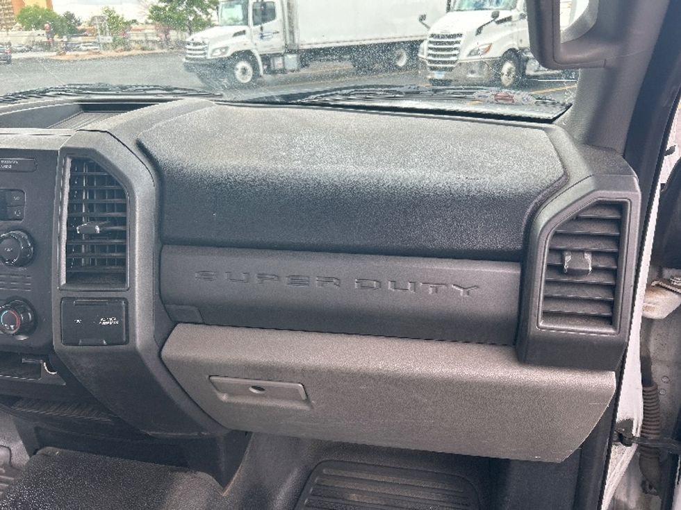 Flatbed Truck-Light and Medium Duty Trucks-Ford-2019-F450-Albuquerque-NM-85,288\n\t\tmiles-$ 41,250 - Image 18