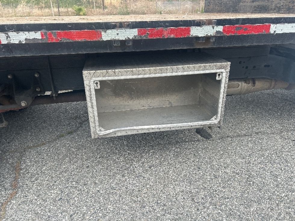 Flatbed Truck-Light and Medium Duty Trucks-Ford-2019-F450-Carson-CA-112,672\n\t\tmiles-$ 31,750 - Image 23