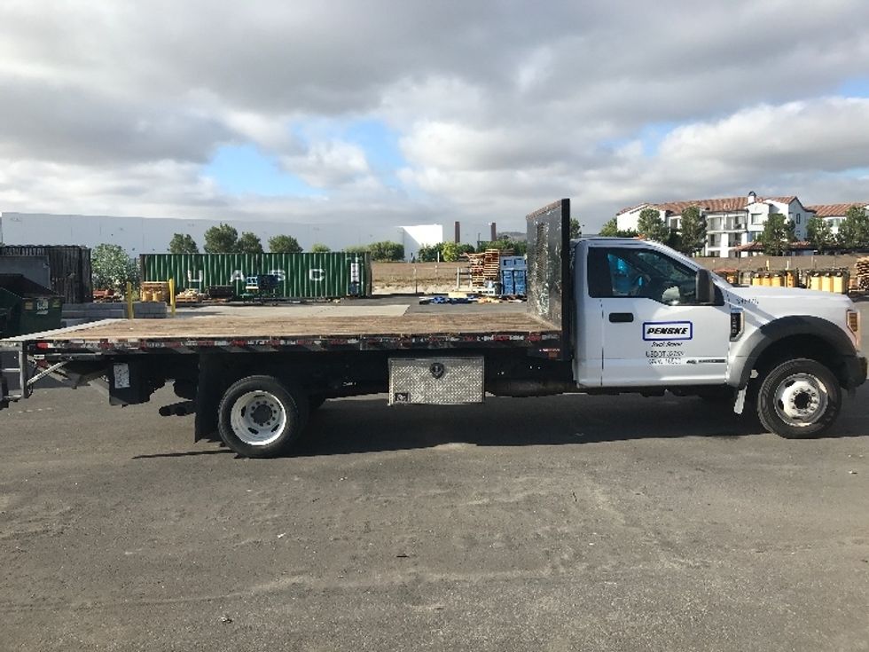 Flatbed Truck-Light and Medium Duty Trucks-Ford-2019-F450-Chino-CA-80,676\n\t\tmiles-$ 37,750 - Image 15