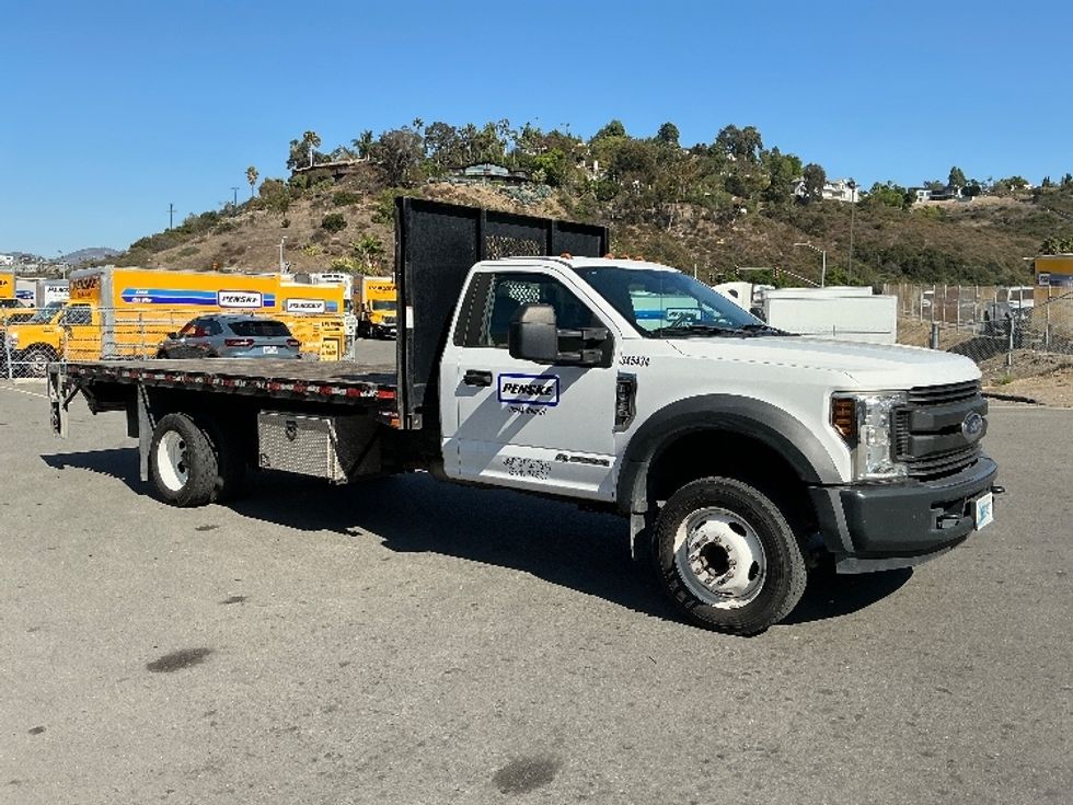 Flatbed Truck-Light and Medium Duty Trucks-Ford-2019-F450-Fontana-CA-80,232\n\t\tmiles-$ 36,000 - Image 1