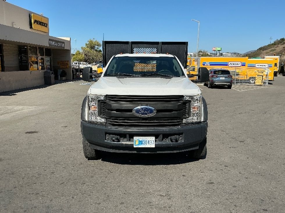 Flatbed Truck-Light and Medium Duty Trucks-Ford-2019-F450-Fontana-CA-80,232\n\t\tmiles-$ 36,000 - Image 2