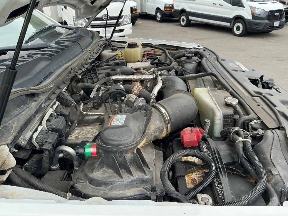 Flatbed Truck-Light and Medium Duty Trucks-Ford-2019-F450-Fontana-CA-80,232\n\t\tmiles-$ 36,000 - Image 23