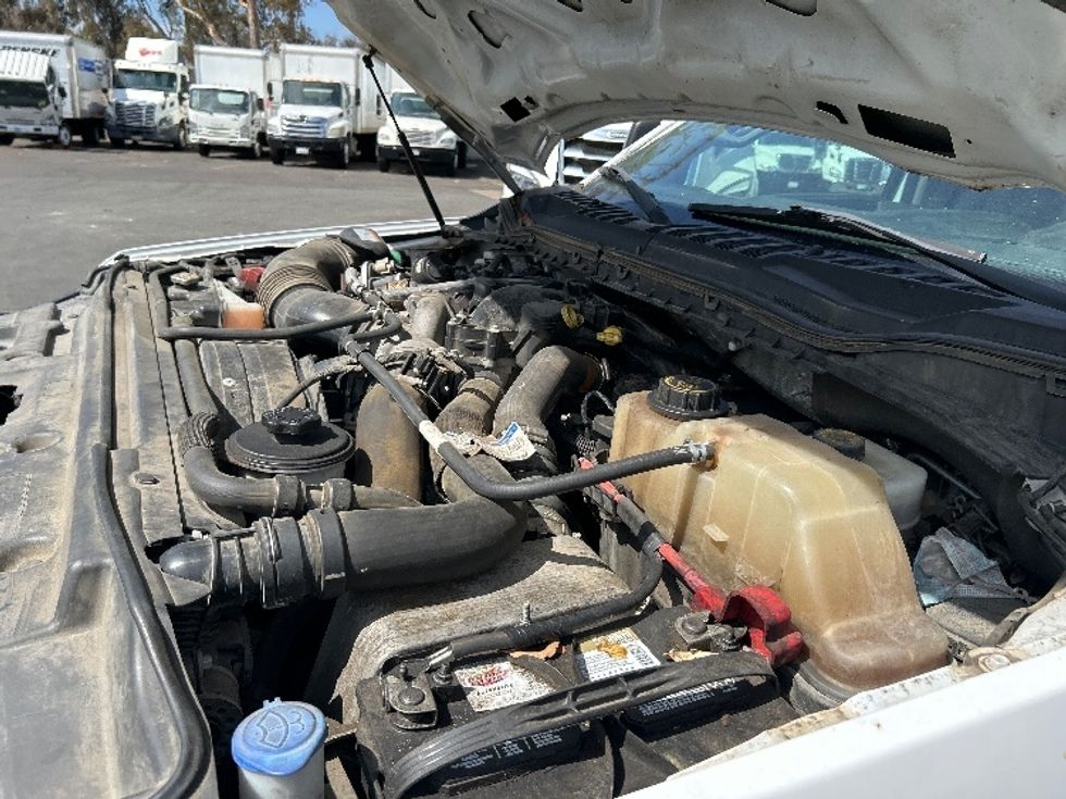 Flatbed Truck-Light and Medium Duty Trucks-Ford-2019-F450-Fontana-CA-85,194\n\t\tmiles-$ 35,500 - Image 24